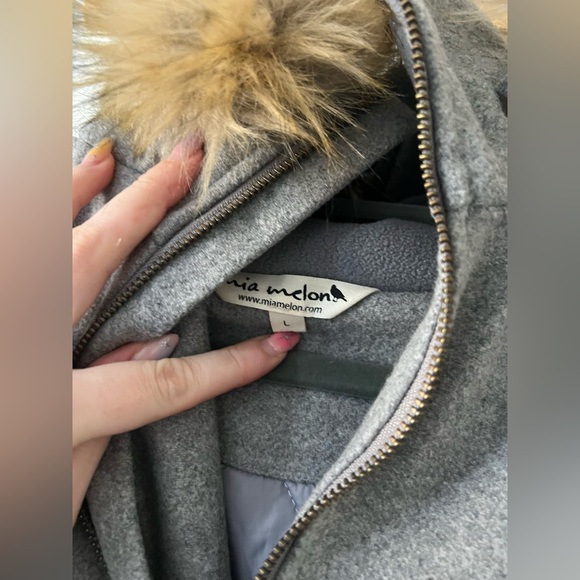Mia Melon Winter Coat Size L - Picture 2 of 5